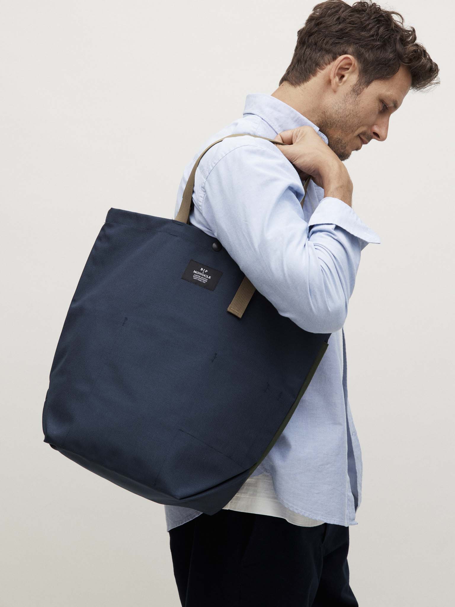 Carry-all tote - navy/green
