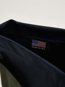 Carry-all tote - navy/green