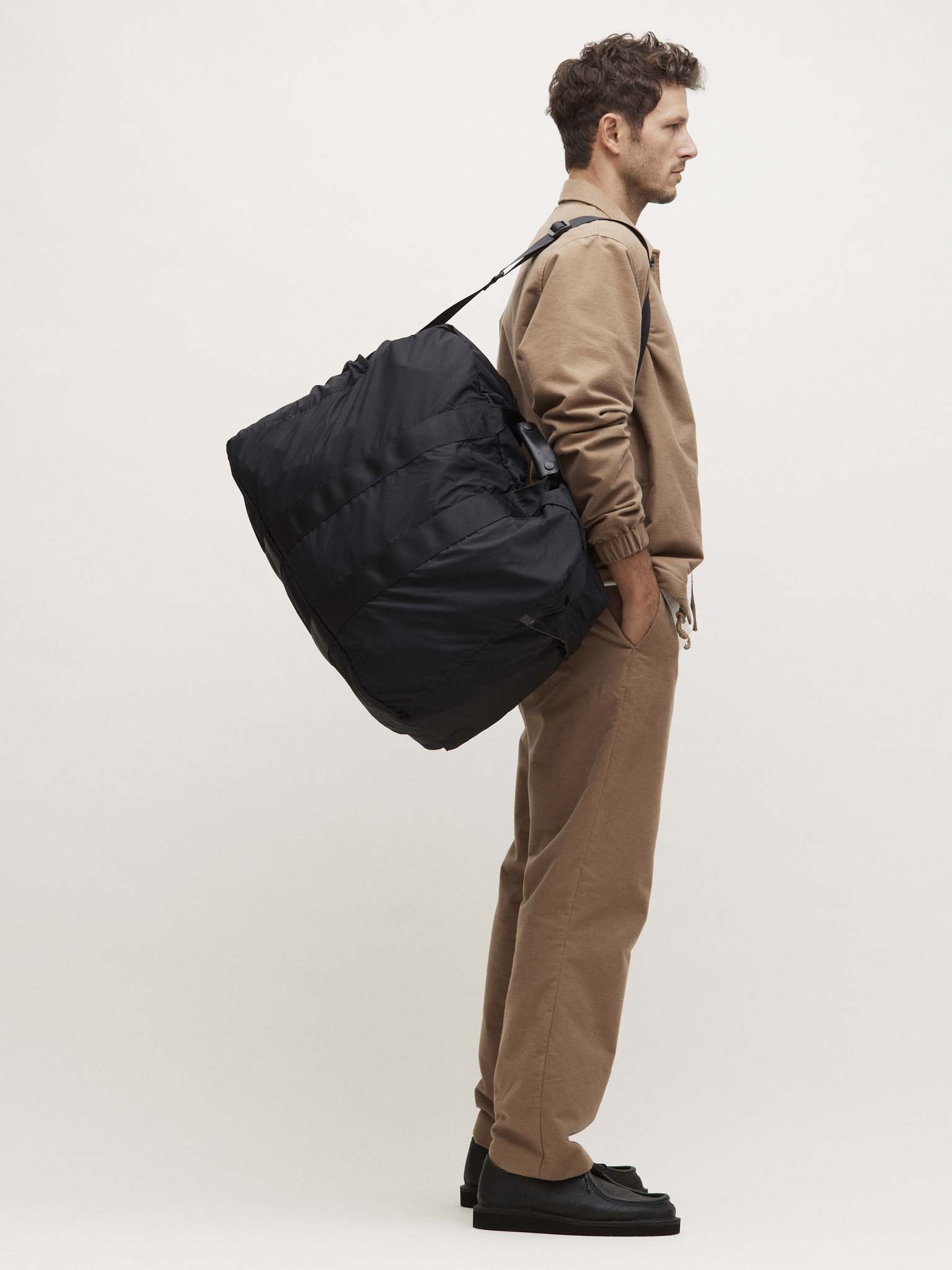 Packable duffle - black