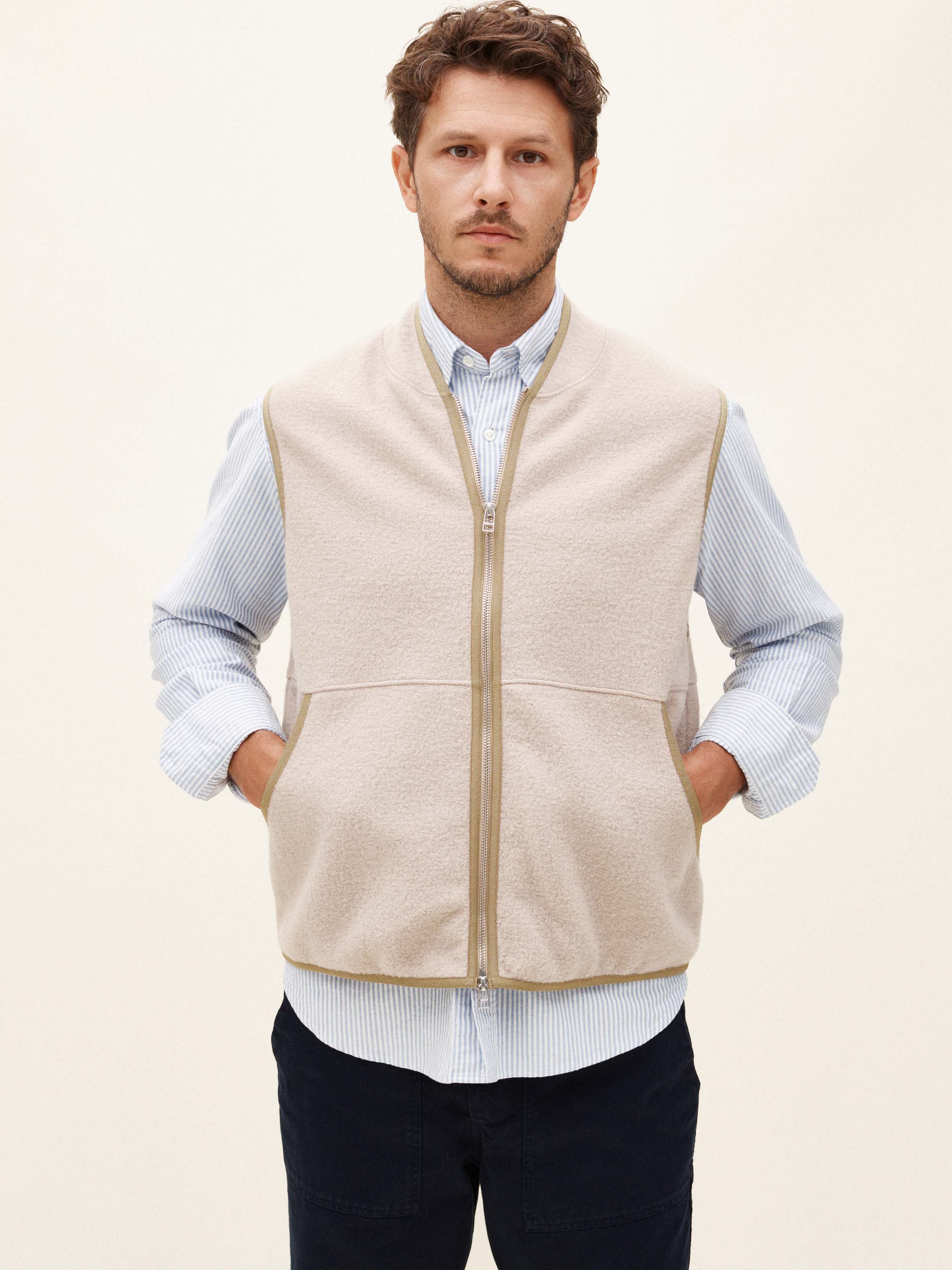 Boiled wool zipped up vest - crema