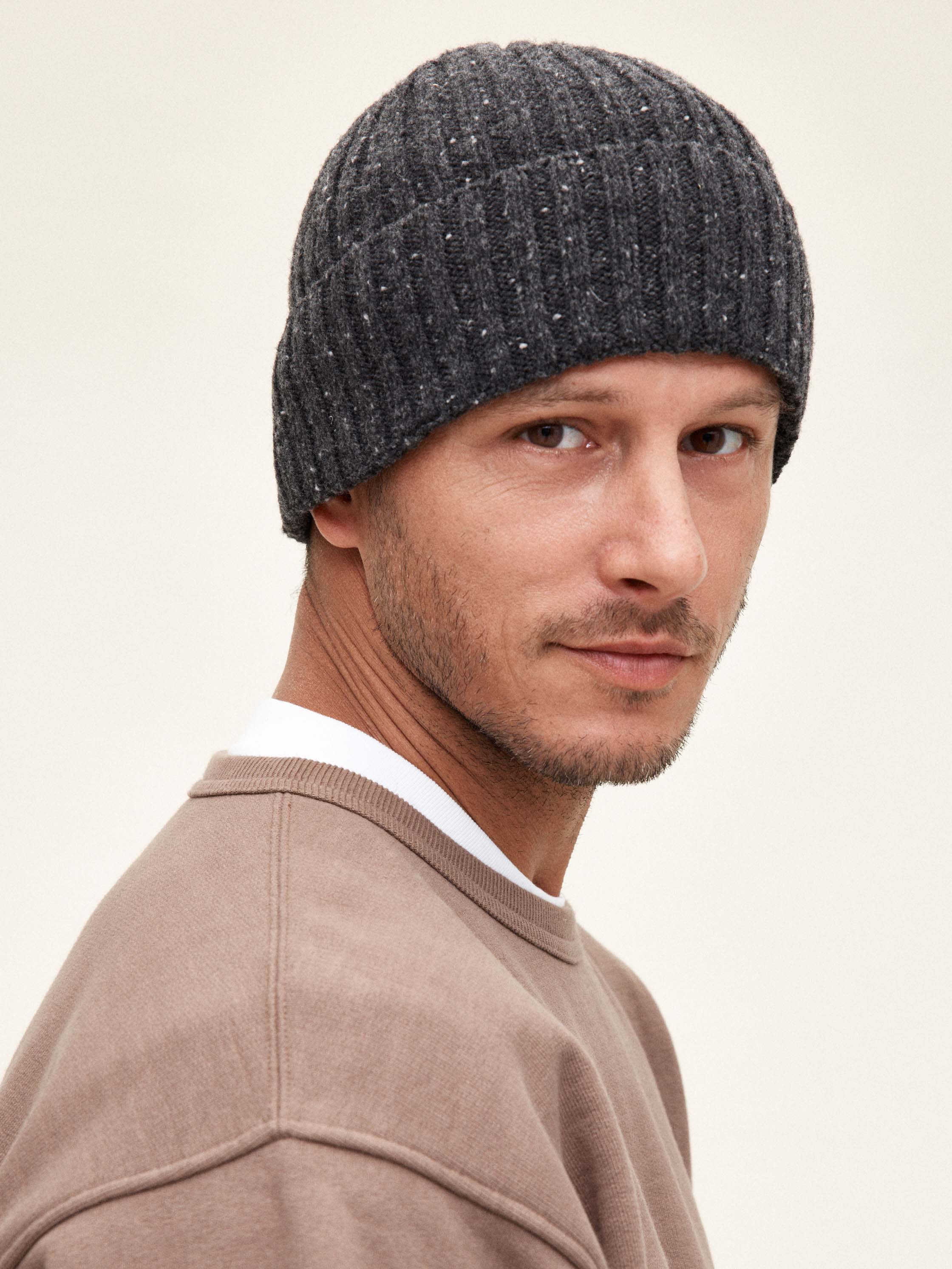 Spanish merino beanie - anthracite