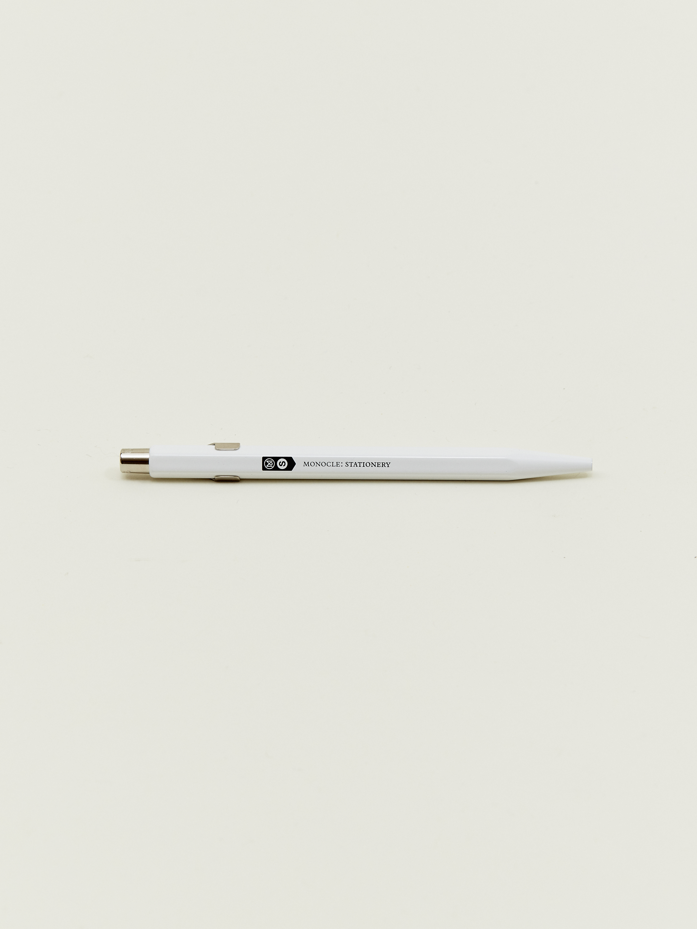 Pen – white
