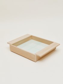 Small tablet tray