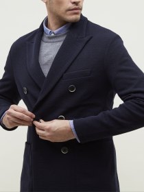 Lightweight travel blazer 