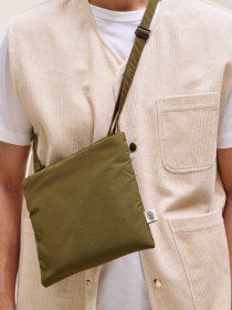 Pouch bag