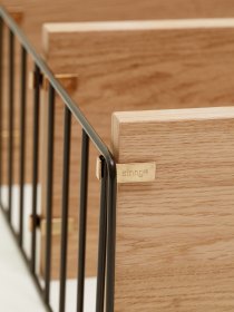 String shelf
