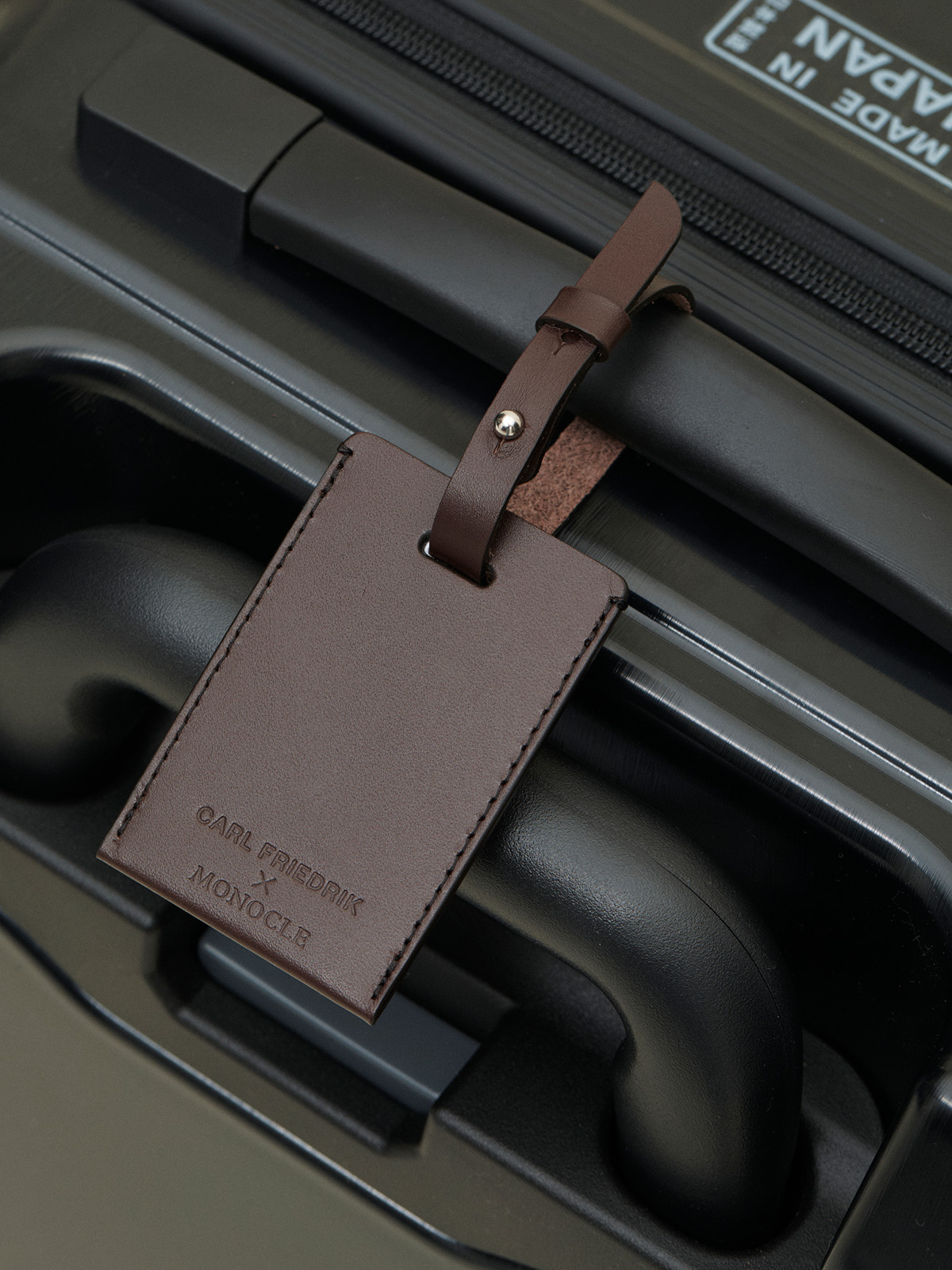 Leather luggage tag