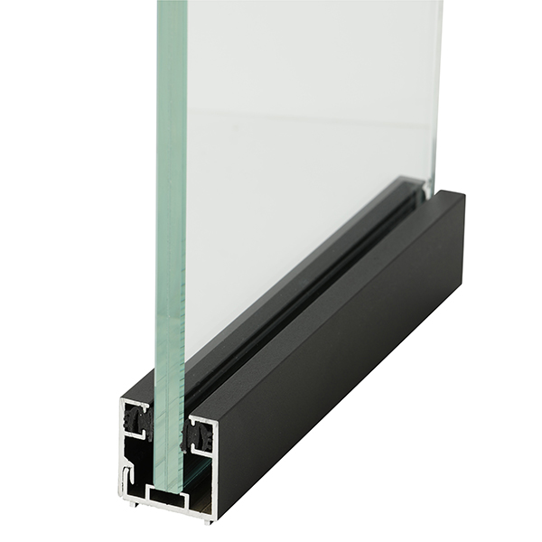 Obi 600 Vloer/Gevel profiel tbv enkele glaswand tbv 66.2 glas Ralkleur 9005 FS  4000 mm