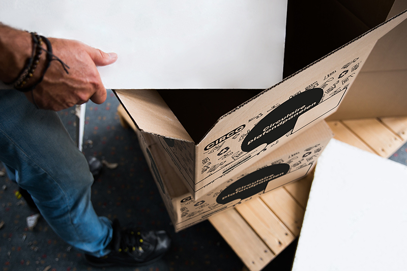 Circq Statiegelddoos voor oogsten en leveren van panelen